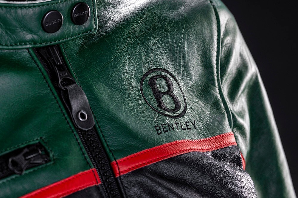 Ducati e Bentley: due serie davvero speciali per la Diavel V4